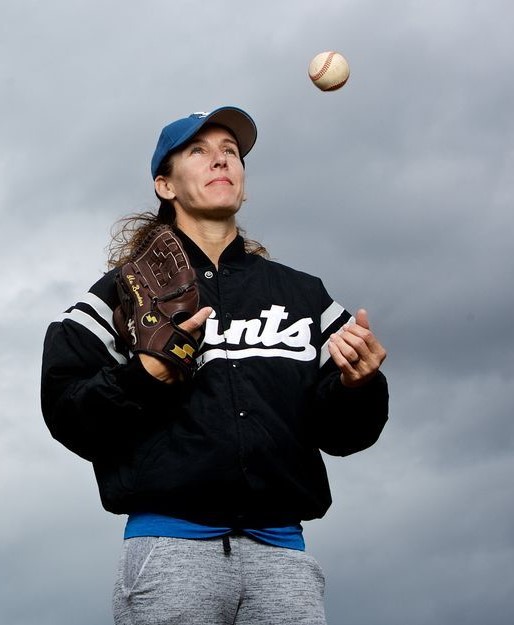 इला बॉर्डर । Sportkhelo | Best Female Baseball Players 